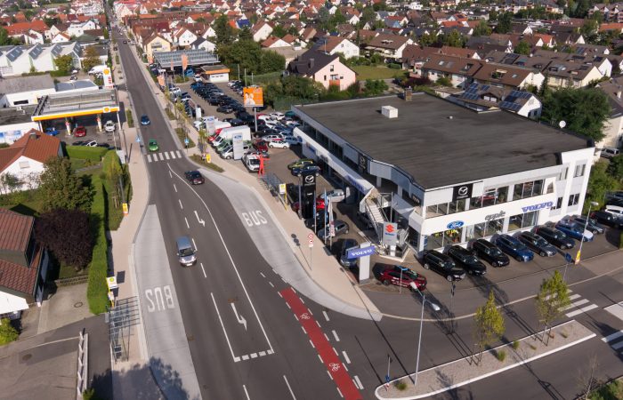 Außenansicht des Autozentrum Epple in Rutesheim aus der Vogelperspektive